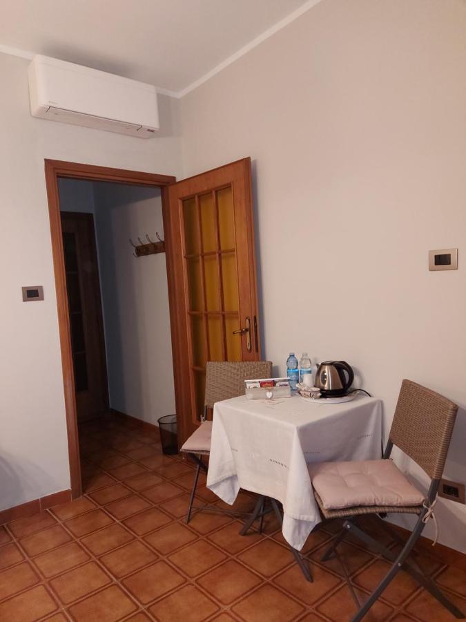 Casa Dell'Agrifoglio Hotel Caselette Kültér fotó